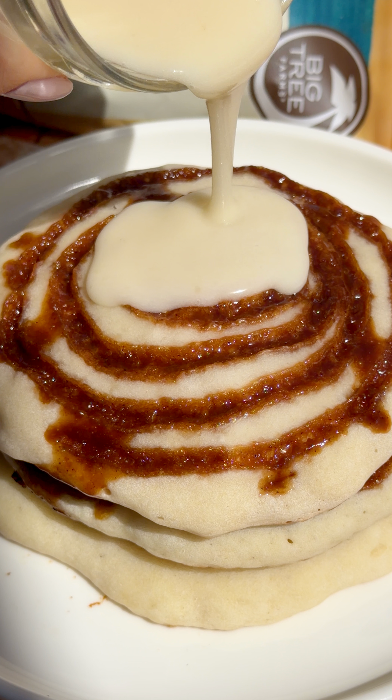 Big Tree Farms Cinnamon Roll Pancakes